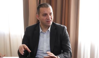 Հայաստանում աշխատաշուկան շարունակում է վստահորեն աճել