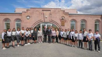 Ժամանակակից ֆրանսերենի դասասենյակ՝ Մաստարայի դպրոցում