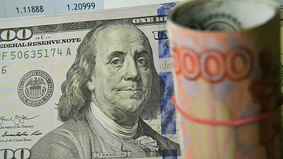 Ռուբլին ամրապնդվել է դոլարի նկատմամբ