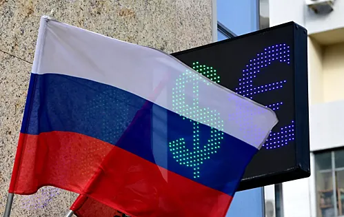 Ռուբլու փոխարժեքը նվազել է դոլարի և եվրոյի նկատմամբ