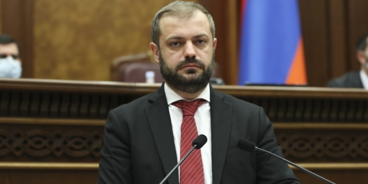 2025 թվականի հունվար-հուլիսին ՀՀ-ից դեպի ԵԱՏՄ արտահանումը կազմել է 1 մլրդ 788 մլն դոլար, ինչը 42 մլն դոլարով կամ 2.4%-ով ավելին է, քան 2024թ. համապատասխան ցուցանիշը․ Պապոյան