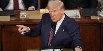 Թրամփը կարծում է, որ ABC-ին և NBC-ին պետք է զրկել լիցենզիաներից