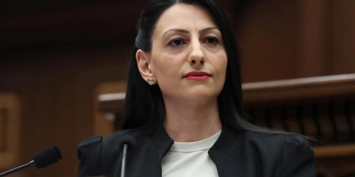 Մարդու իրավունքների պաշտպանի աջակցությամբ ԼՂ-ից տեղահանված անձինք ստացել են մեկ տարվա չվճարված կենսաթոշակները