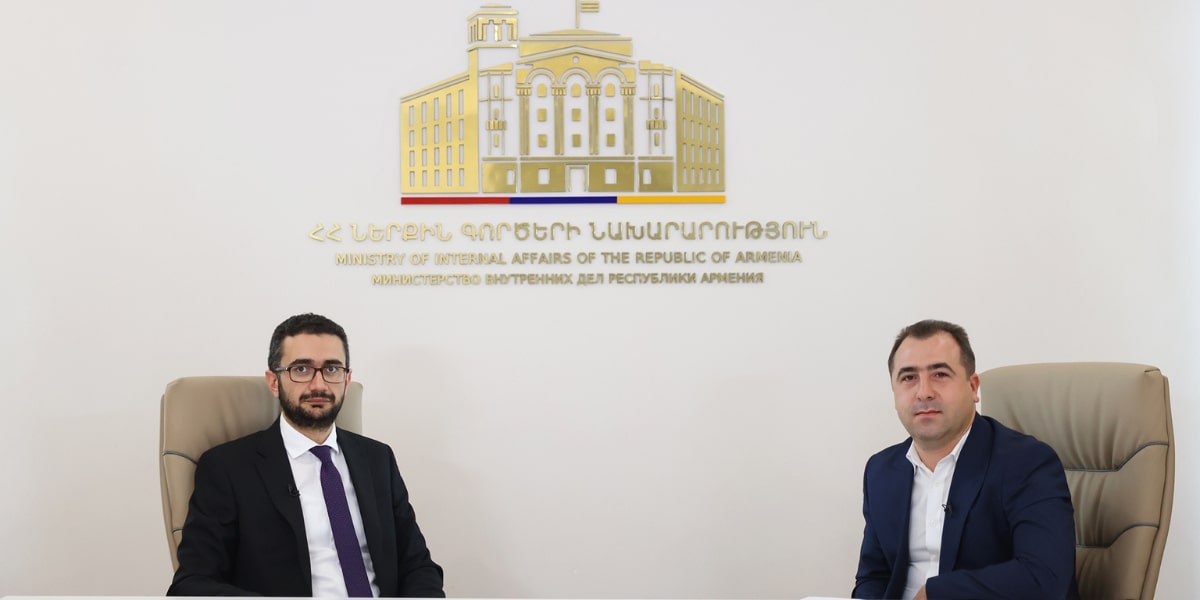 Սեպտեմբերի 1-ից վարորդական վկայականն ու հաշվառման վկայագիրը հասանելի կլինեն նաև թվային տարբերակով. հարցազրույց՝ ՆԳ նախարարի տեղակալ Արմեն Ղազարյանի հետ