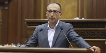 Արսեն Թորոսյանը նշանակվել է Աշխատանքի և սոցիալական հարցերի նախարար