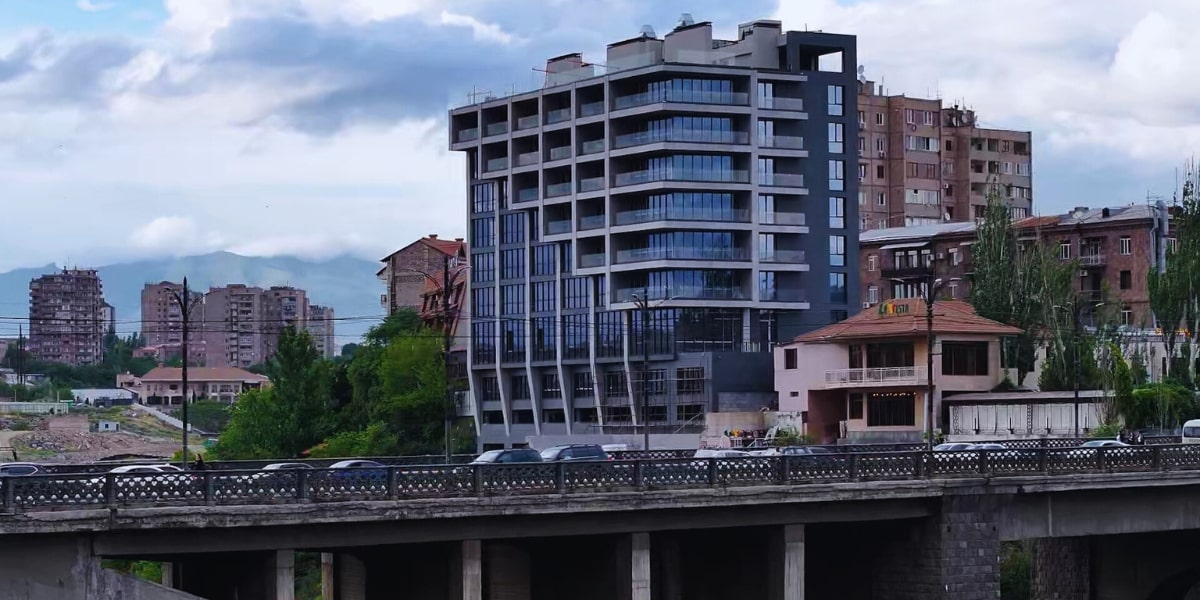 Շահագործման հանձնվեց 1SQ-ի կողմից կառավարվող ևս մեկ նախագիծ՝ Կիևյան Ռեզիդենս բնակելի համալիրը