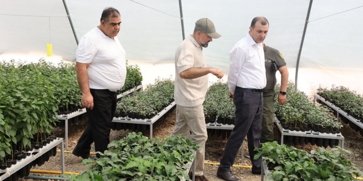 ԲԸՏՄ ղեկավարն այցելել է Վեդու ջրամբար և FPWC-ի Ուրցաձորի կենդանիների ապաստարան