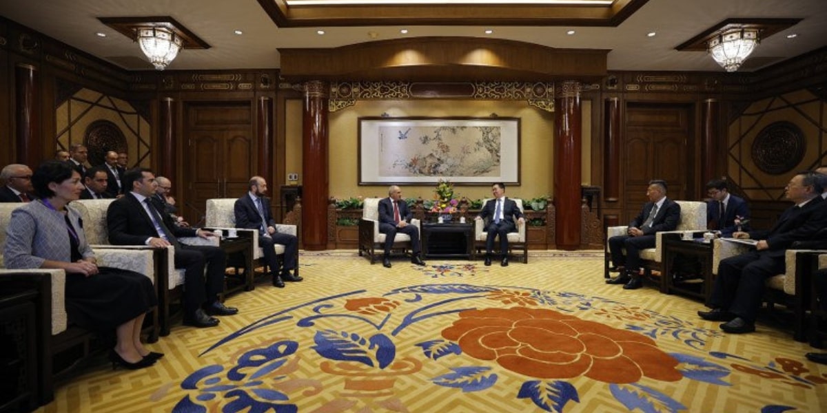 Հայաստան-Չինաստան համագործակցությունը զարգանում է բոլոր ուղղություններով. տեղի է ունեցել Փաշինյանի և ՉԺՀ փոխնախագահի հանդիպումը