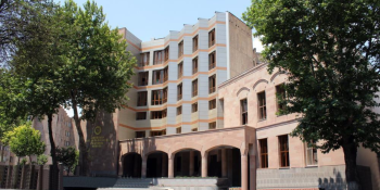 Ատրճանակները պահել են կնոջ և երեխայի ուղղությամբ, պահանջել ոսկյա զարդեր, գումար. Լոռիի ավազակության դեպքի վարույթի նախաքննությունը 3 անձի մասով ավարտվել է