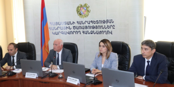 ՀԾԿՀ նախագահի գլխավորությամբ քննարկվել են գազամատակարարման և հեռահաղորդակցության ոլորտներին վերաբերող հարցեր