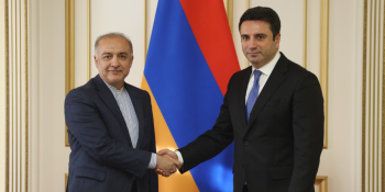 Ալեն Սիմոնյանն ու Իրանի դեսպանը քննարկել են տարածաշրջանային վերջին զարգացումները
