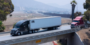 Թրամփը նոր 25% մաքսատուրք է սահմանում՝ մեծ բեռնատարների վրա