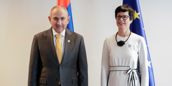 Վիզաների ազատականացման շուրջ արձանագրվել է զգալի առաջընթաց. վարչապետն ու ԵՄ հանձնակատարը հանդիպում են ունեցել
