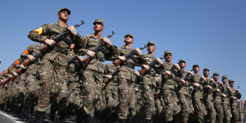 Պաշտպանության և անվտանգության հարցերի մշտական հանձնաժողովը հավանություն տվեց զինծառայության ժամկետը 6 ամսով կրճատելու նախագծին