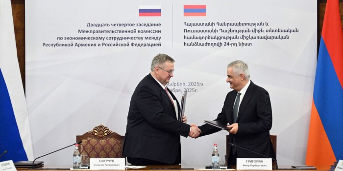Մհեր Գրիգորյանն ու Ալեքսեյ Օվերչուկը ստորագրել են հայ-ռուսական տնտեսական համագործակցության հանձնաժողովի 24-րդ նիստի արձանագրությունը