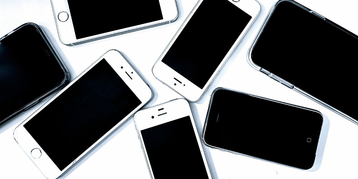 Մաքսանենգ ճանապարհով բջջային հեռախոսներ ՀՀ ներկրելու վերաբերյալ սկսվել է ծառայողական քննություն․ ՊԵԿ