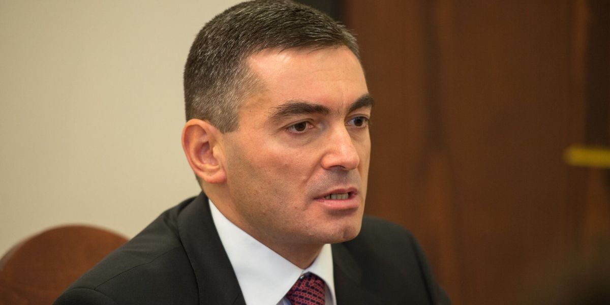 Ձերբակալվել է ՊԵԿ նախագահի նախկին տեղակալ Վախթանգ Միրումյանը