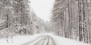 Շիրակի մարզում, Արագածի, Թալինի, Հրազդանի, Չարենցավանի, Ստեփանավանի, Սպիտակի, Վանաձորի, Իջևանի, Բերդի և Դիլիջանի տարածաշրջաններում տեղում է ձյուն