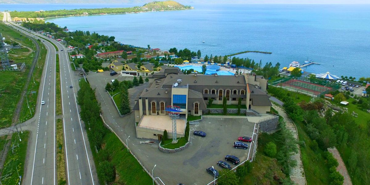 Սևանի ափին ապամոնտաժվել է 20-ից ավելի շենք-շինություն