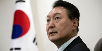 Հարավային Կորեայի նախկին նախագահ Յուն Սոկ Յոլը դատապարտվել է հինգ տարվա ազատազրկման