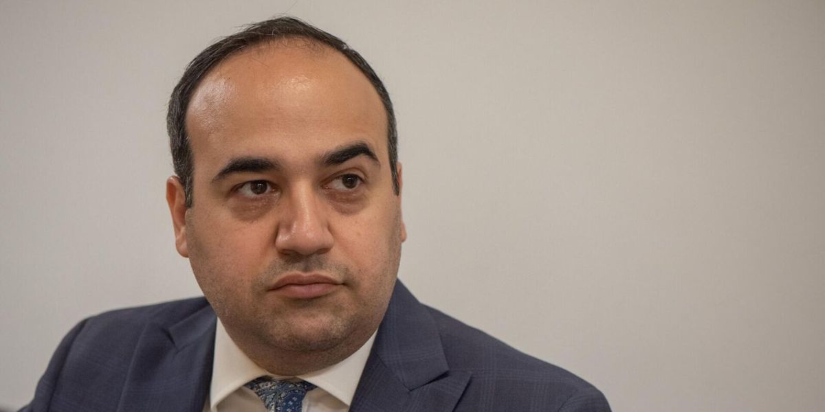 Դավիթ Խաչատրյանը դադարեցնում է լիազորություններ ՀՀ աշխատանքի և սոցիալական հարցերի նախարարի տեղակալի պաշտոնում