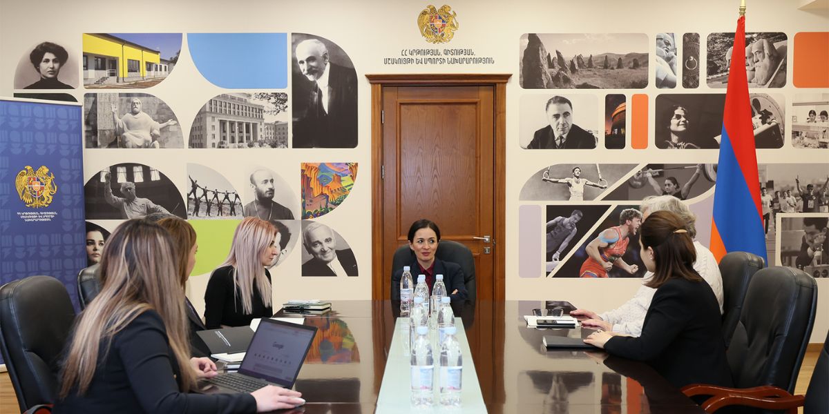 ԿԳՄՍ նախարարն ընդունել է Լոնդոնի համալսարանական քոլեջի՝ «Ակադեմիական քաղաք» ծրագրի շրջանակում Հայաստան այցելած պատվիրակությանը