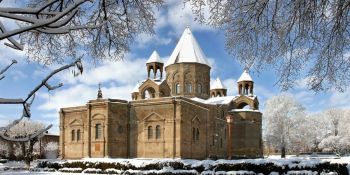 Հայ եկեղեցին նշում է Սուրբ Ատոմյանց հիշատակության օրը