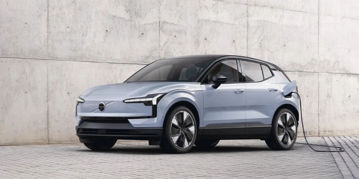 «Volvo»-ն հետ է կանչում ավելի քան 40.000 EX30 էլեկտրական SUV