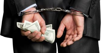 ՊՆ պաշտոնատար անձը մեղադրվում է կաշառք ստանալու մեջ՝ վարժական հավաքներից ազատելու համար