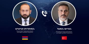 ՀՀ ու Թուրքիայի ԱԳ նախարարները քննարկել են Մերձավոր Արևելքում տեղի ունեցող զարգացումները