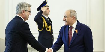 ՀՀ վարչապետը ԵՄ հանձնակատարի հետ քննարկել է վիզաների ազատականացման գործընթացը