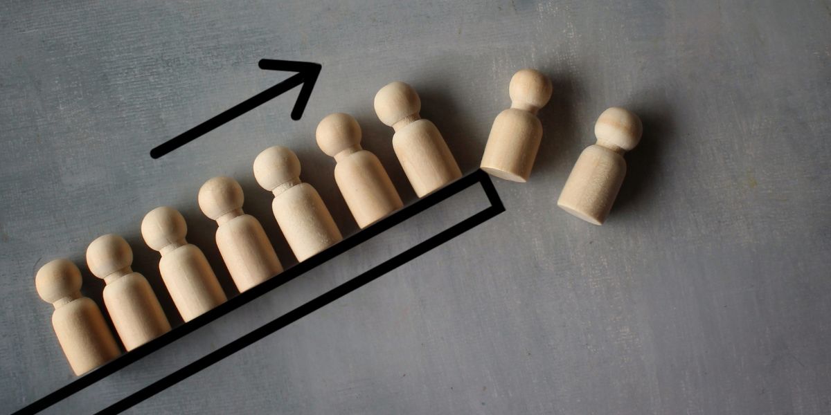 Ով որքան է տուգանվել․ ՀԴՄ կանոնների, վարձու աշխատողի չձևակերպման և անկանխիկ գործառնությունների խախտման դեպքերը փետրվարին