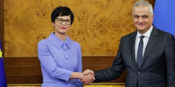 Մհեր Գրիգորյանը և Մարթա Կոսը ստորագրել են Դիմակայունության և աճի պլանի ներքո 2025-2027 թվականների ֆինանսավորման համաձայնագիրը