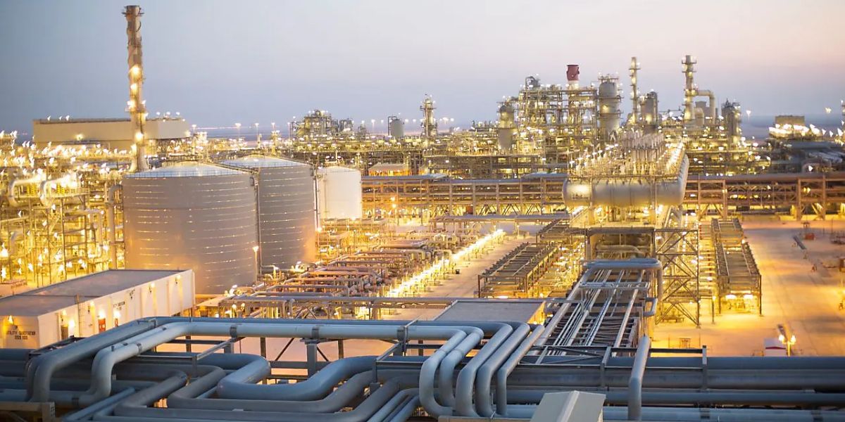 Shell-ը գնահատում է վնասները Կատարում գազային համալիրի հարվածից հետո