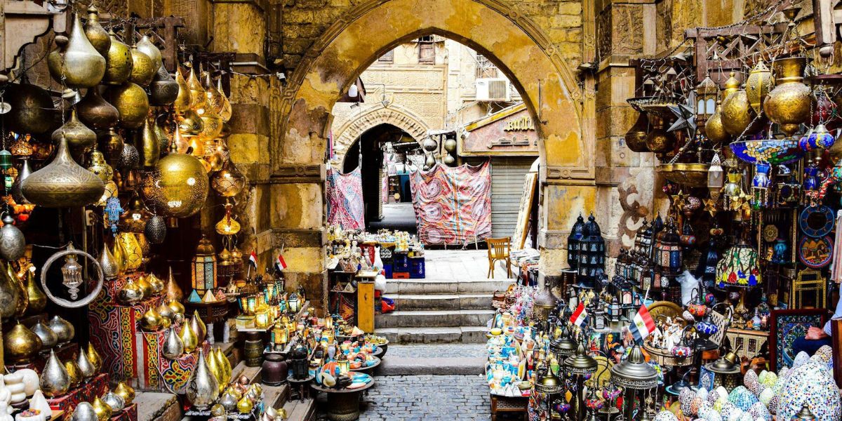 Եգիպտոսի խանութների, սրճարաններ ու ռեստորանների գրաֆիկում փոփոխություններ են կատարվել․ պատճառը Իրանի պատերազմն է