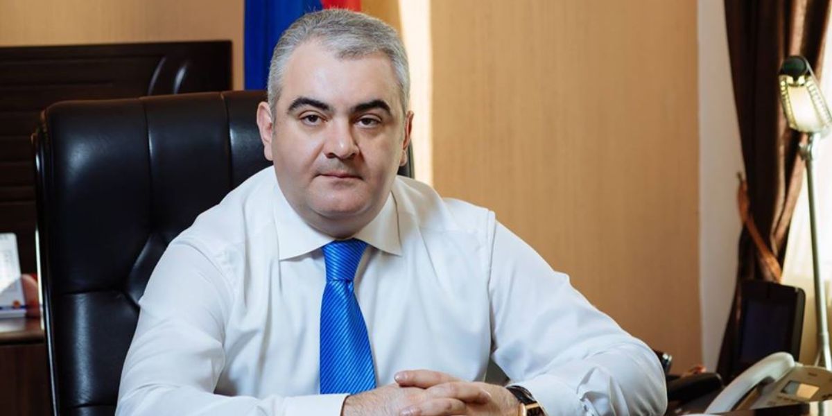 Ձերբակալվել են նախկին բարձրաստիճան պաշտոնյաներ