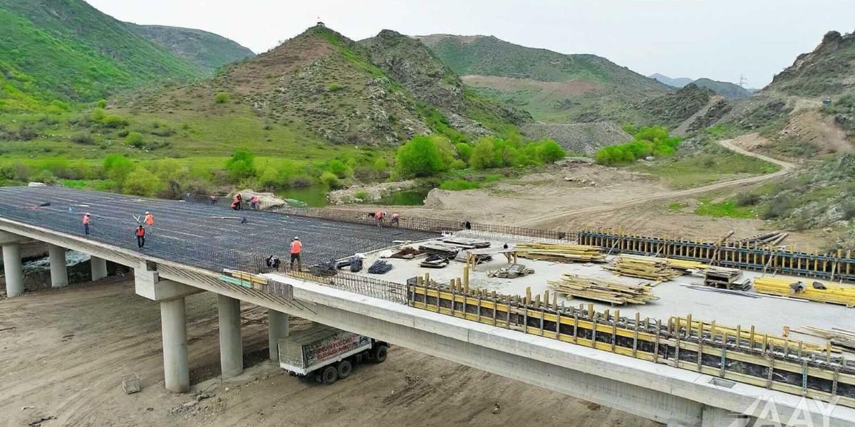 Ավելի քան 80,000 մարդ վերադարձել է Ղարաբաղ և «Արևելյան Զանգեզուր». Ալիև