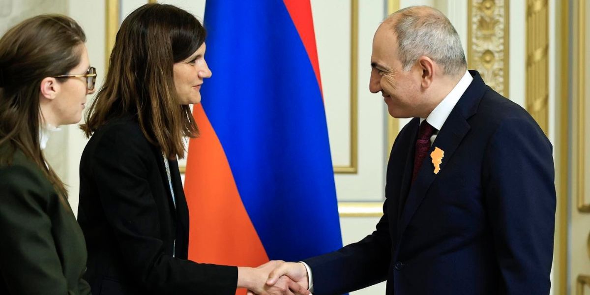 Փաշինյանը ընդունել է Ֆրանսիայի կառավարության ներկայացուցիչներին