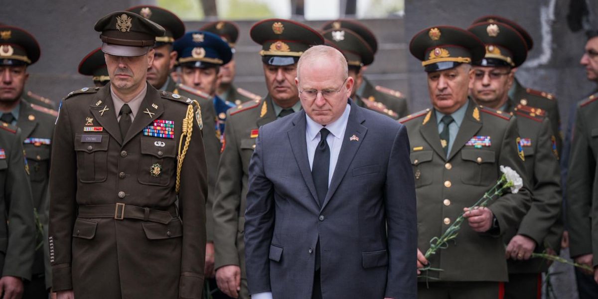 ԱՄՆ գործերի ժամանակավոր հավատարմատարը այցելել է Ծիծեռնակաբերդ