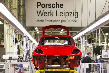 Porsche-ի գործառնական շահույթը 2022 թվականին աճել է 40%-ով. Reuters