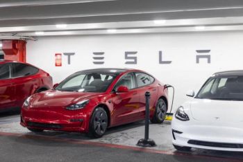 Տեխնիկական անսարքության պատճառով Tesla-ն հետ կկանչի ավելի քան 40 հազար էլեկտրական մեքենա․ CNBC