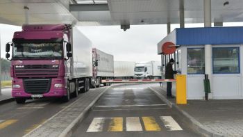 Սննդամթերք արտադրողները խնդրել են չարգելափակել բեռնատարների մուտքը Եվրոպայից