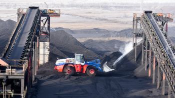 Bloomberg. Ռուսական ածխի մատակարարումները ավելացել են ԵՄ պատժամիջոցների մեղմացումից հետո