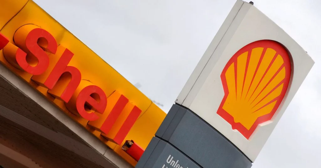 Shell-ը հեռացնում է աշխատակիցներին «Գազպրոմի» հետ համատեղ նախագծերից