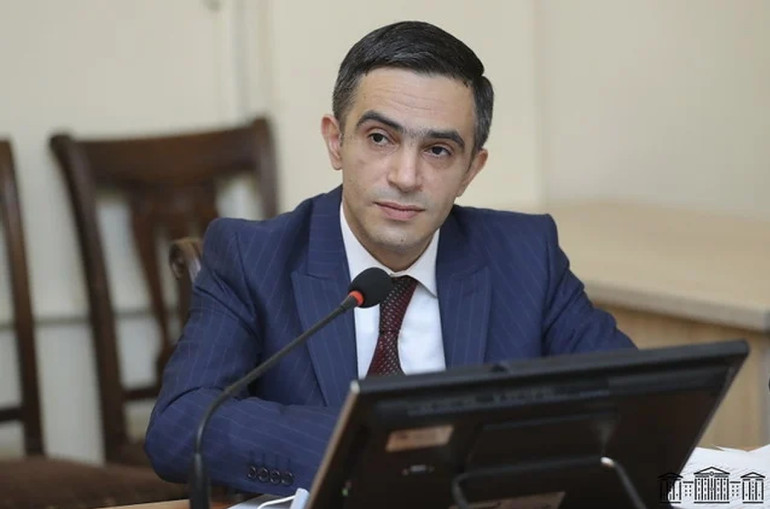 Կենսաթոշակային տարիքի քաղաքացիներին աշխատանքից ազատել չեն կարողանա. նոր նախագիծ