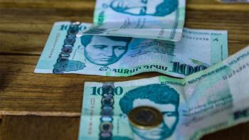 ԵԱԶԲ. Հայկական դրամի գերարժեւորումը կպահպանվի մինչեւ տարեվերջ