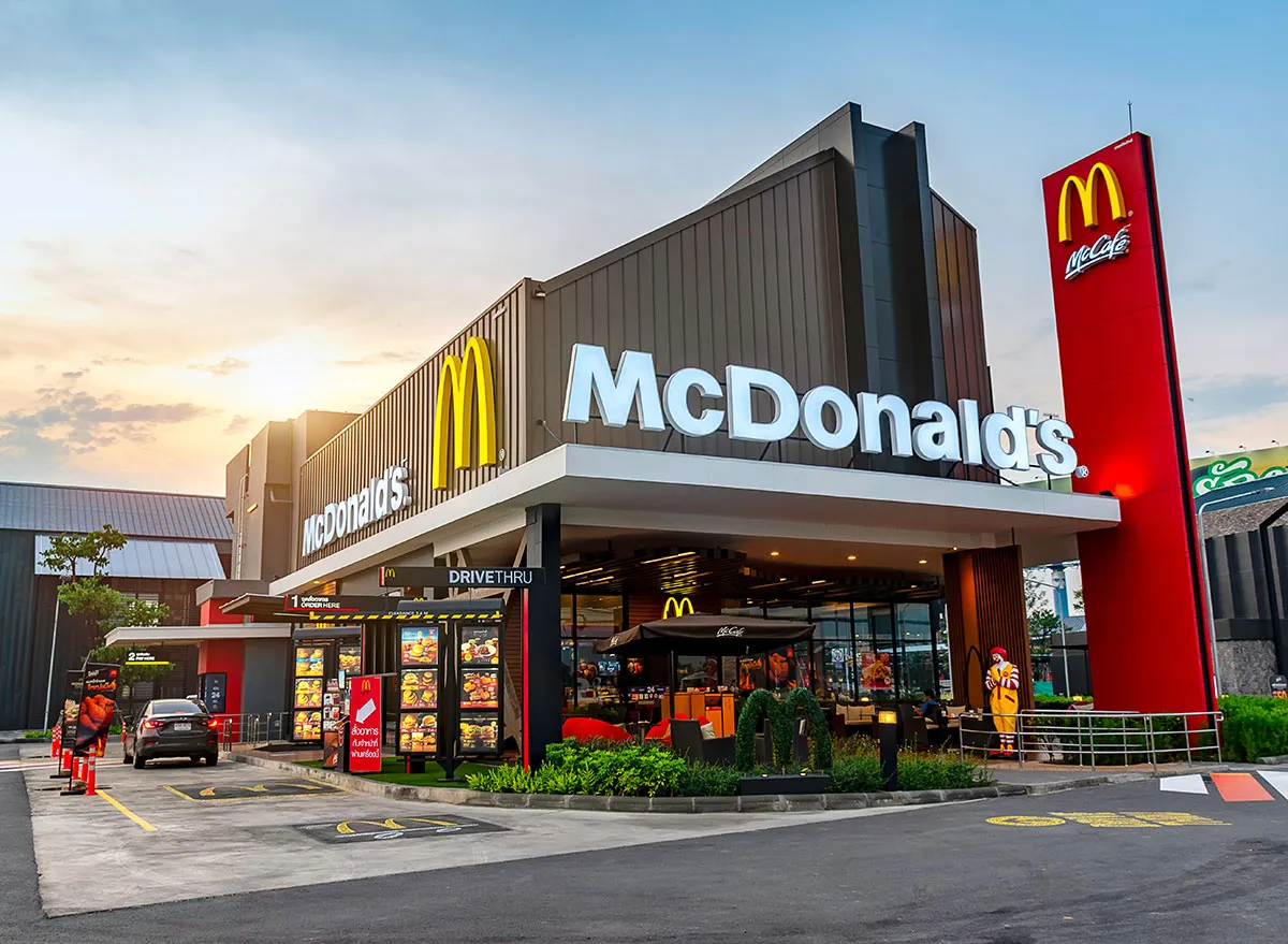 McDonald's-ը Ռուսաստանում աշխատանքը վերսկսելու ուղիներ է փնտրում