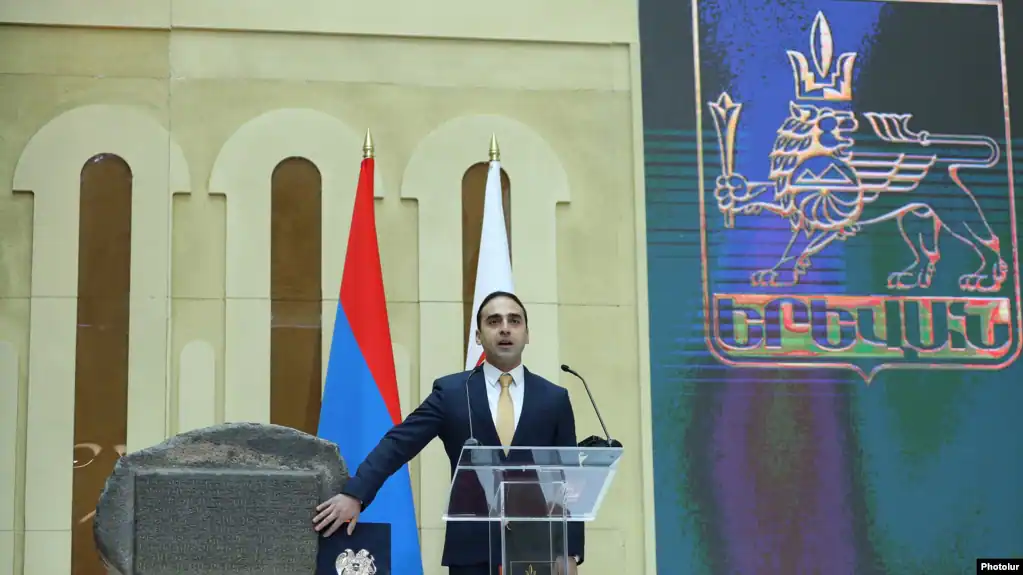 Ավելի քան 87 միլիոն դրամ Ավինյանի երդմնակալության համար. գումարի մեծ մասը զարդարանքի վրա է ծախսվել. Azatutyun.am