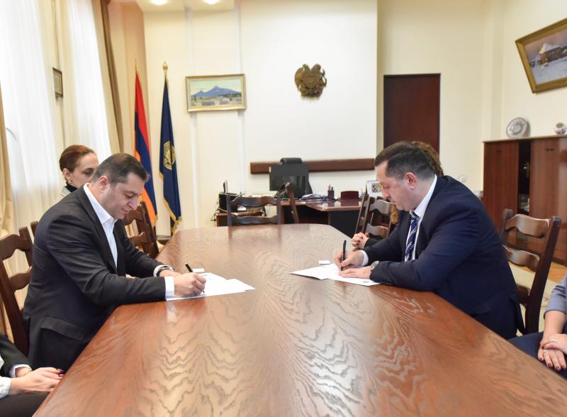 Կոնվերս Բանկը և ԵՊՀ-ը կնքել են համագործակցության համաձայնագիր