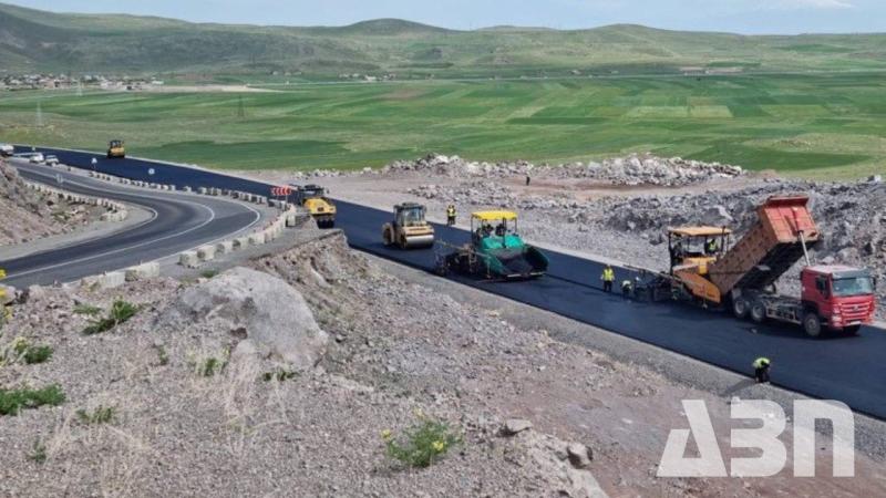 Իրանական ընկերությունները մեկնարկել են Քաջարան-Ագարակ ճանապարհի վերակառուցման աշխատանքները